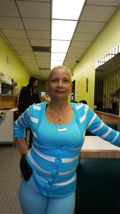 JS Perry’s Diner Picture 3