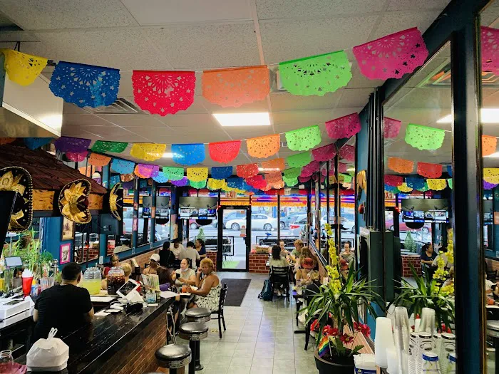 La Patrona Restaurant Picture 5
