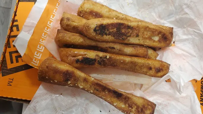 Little Caesars Pizza Picture 4
