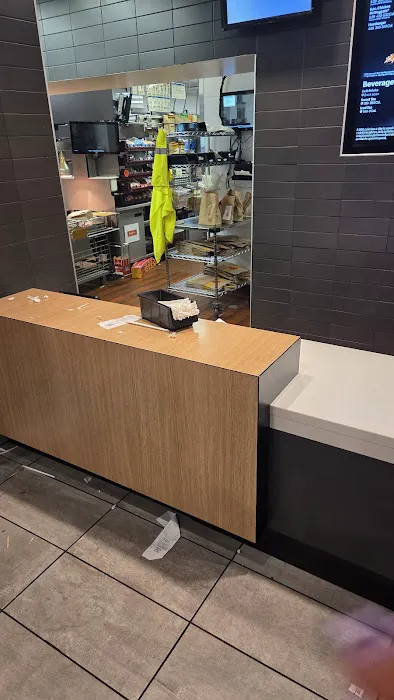 McDonald's Picture 4