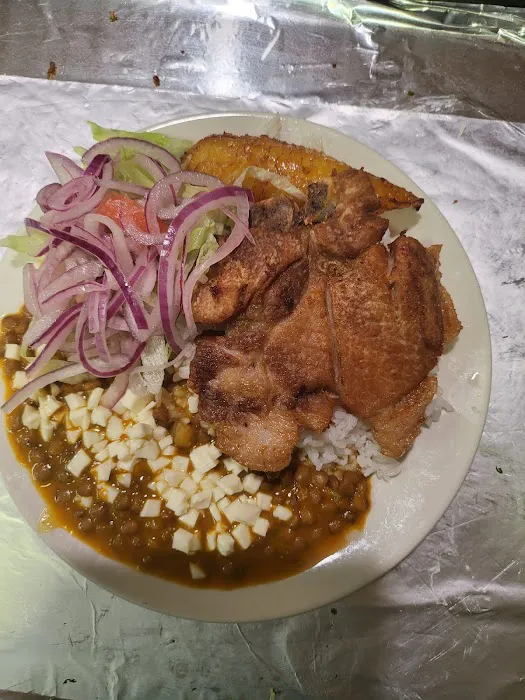 Mi Romance Ecuatoriano Lucho Barrios Picture 2