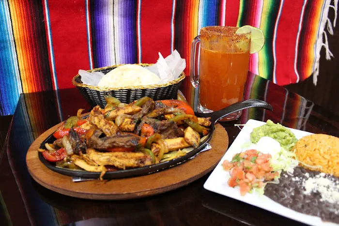 Noches Mexicanas Picture 6