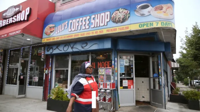 Lulu's Coffee Shop Picture 9