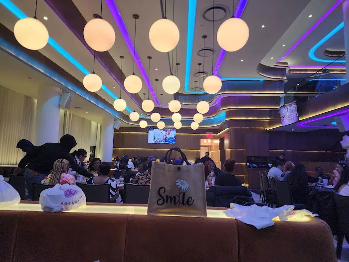 Jimmy's Grand Cafe Picture 6