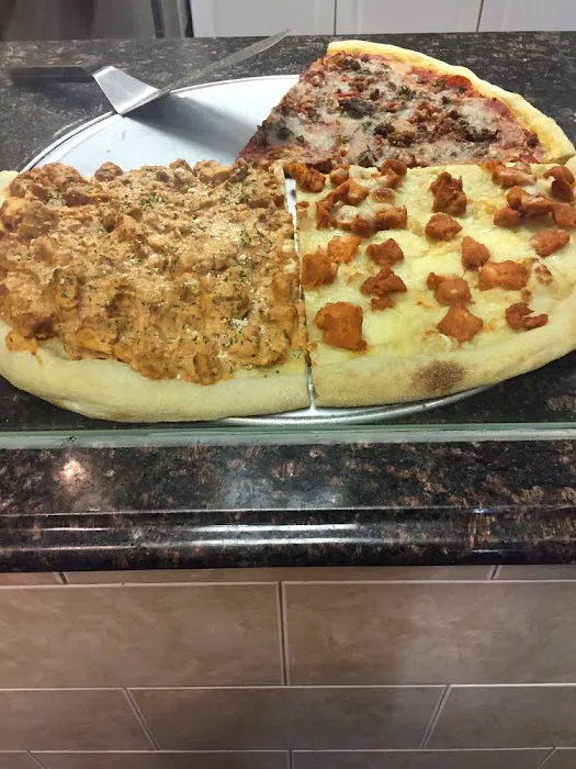 Cestra's Pizza III Picture 8