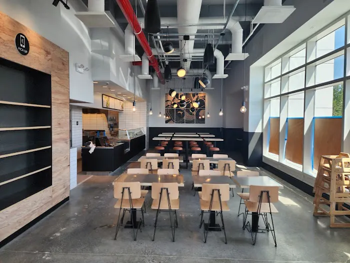 Chipotle Mexican Grill Picture 4