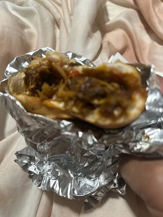 D LO MIO FOOD TRUCK Picture 4