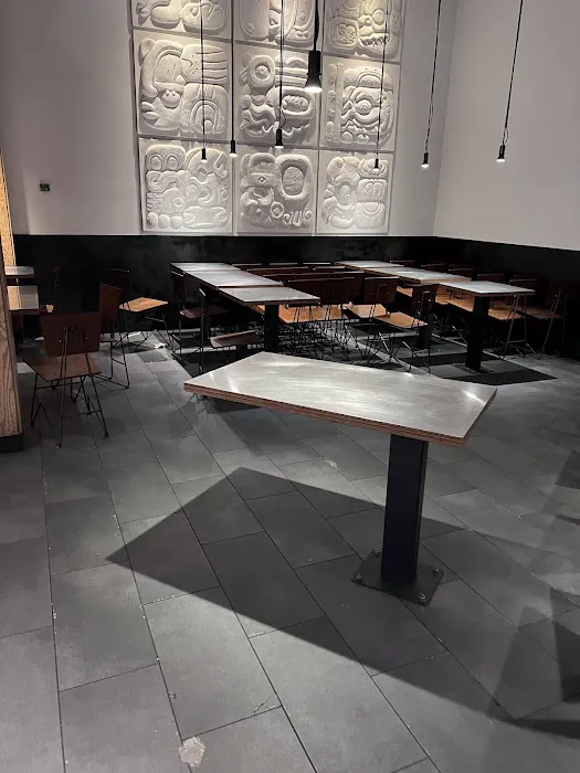 Chipotle Mexican Grill Picture 1