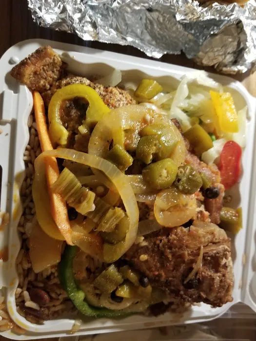 Golden Krust Caribbean Restaurant Picture 4