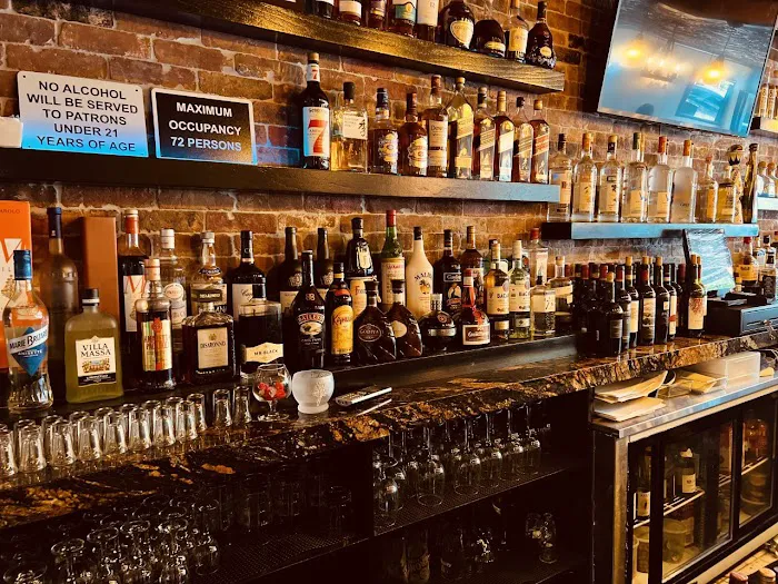 Misto Restaurant and Bar Picture 4