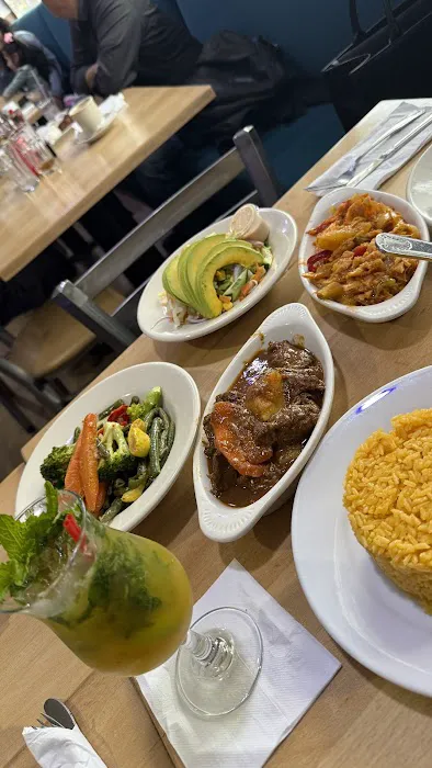 Caridad & Louie's Restaurant Picture 7