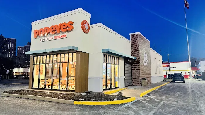 Popeyes Picture 7