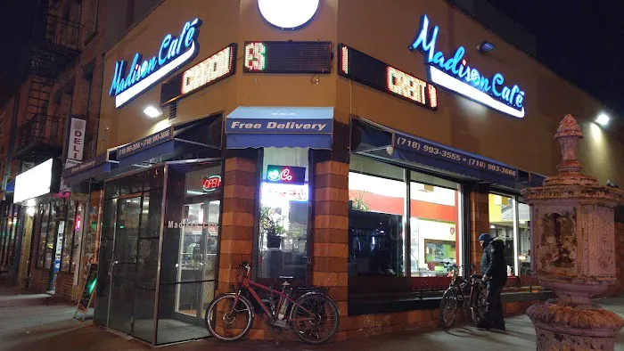 Madison Cafe Picture 9