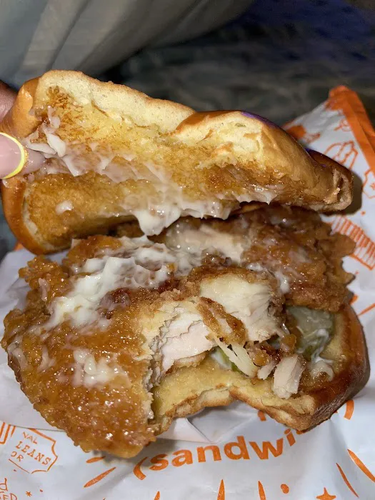 Popeyes Louisiana Kitchen Picture 2