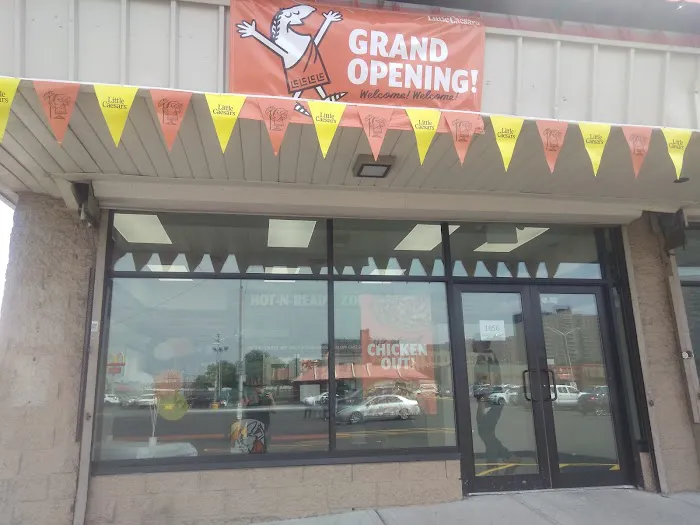 Little Caesars Pizza Picture 8