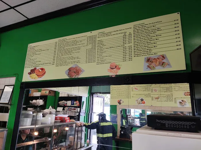 Oasis Coffee Shop Picture 5