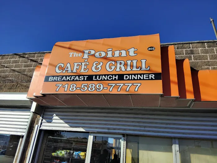 The Point CAFE & GRILL Picture 3