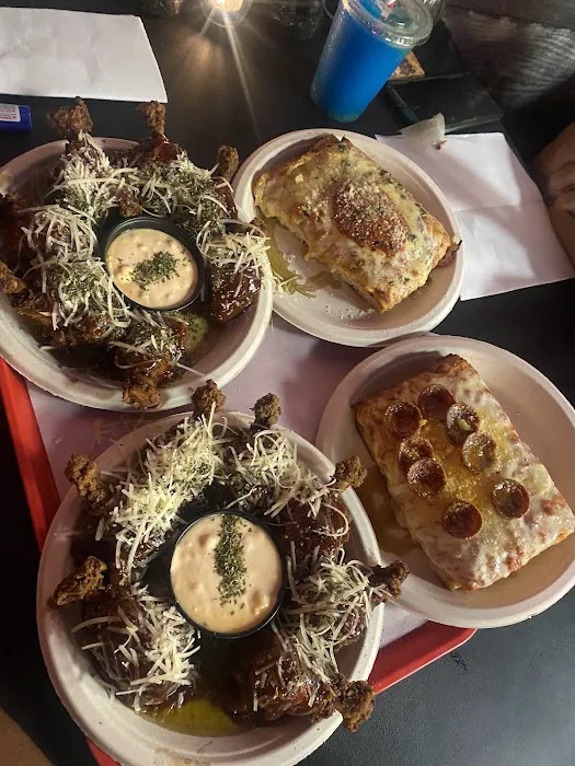 Eighths Pizza (Bronx) Picture 3