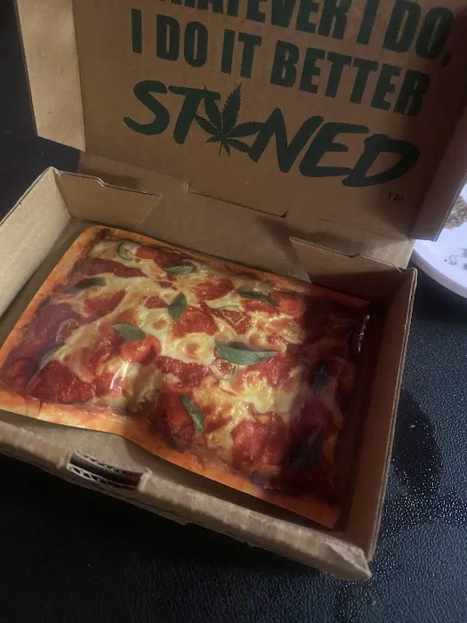 Eighths Pizza (Bronx) Picture 2