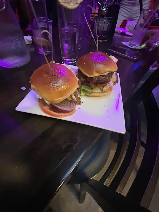 Edge Restaurant & Lounge Picture 1