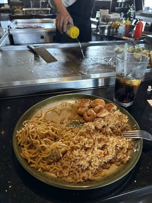 Yumi Asian Bistro Picture 7
