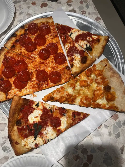 Strictly Pizza Picture 2