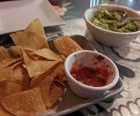 Cantina Lobos