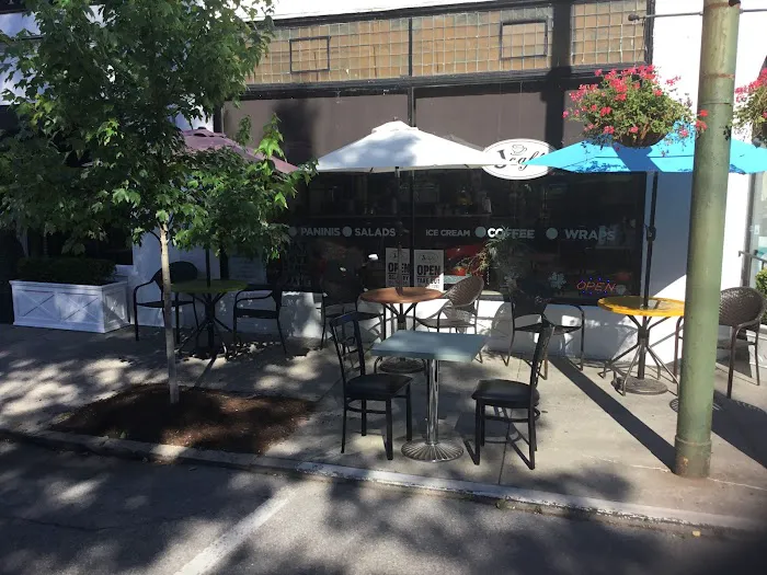 J Cafe Picture 4
