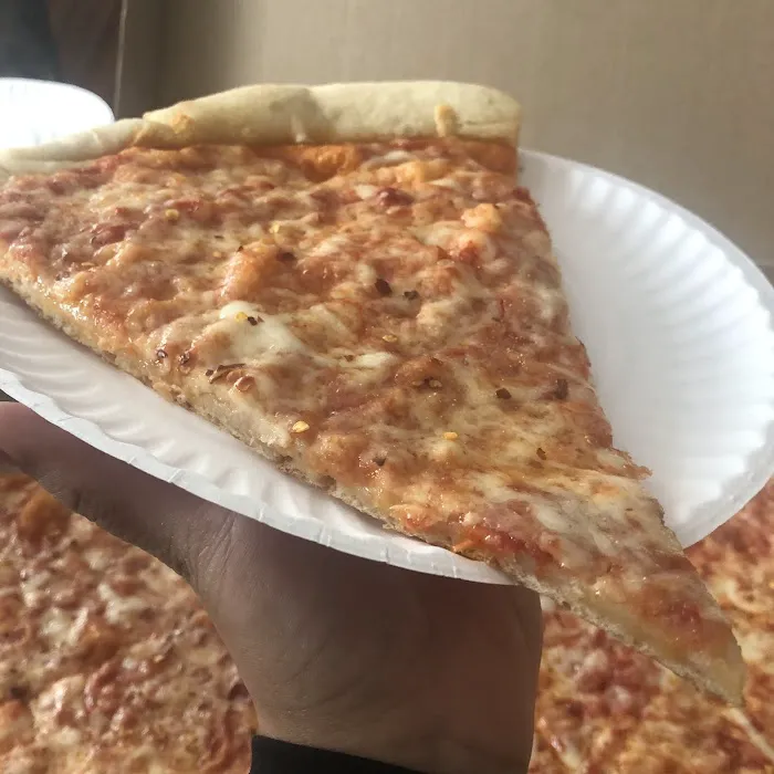 Brook Ave Deli & Pizza Picture 3