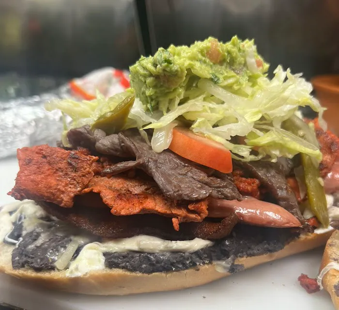 Taqueria el Tanque Picture 4
