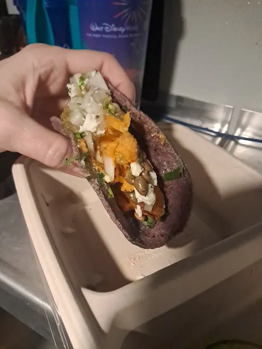 La La Taqueria Picture 6