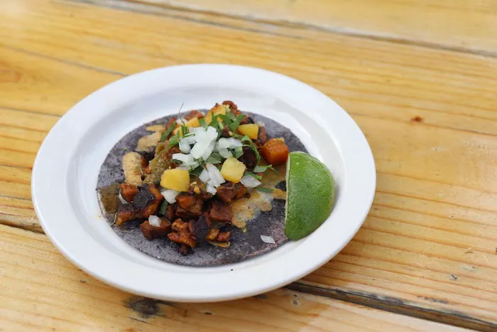 La La Taqueria Picture 4