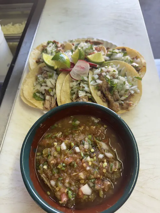 Tacos los dos compadres Picture 5