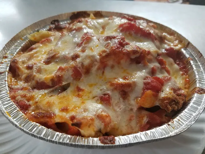 Gio's Pizza and Restaurant Picture 9