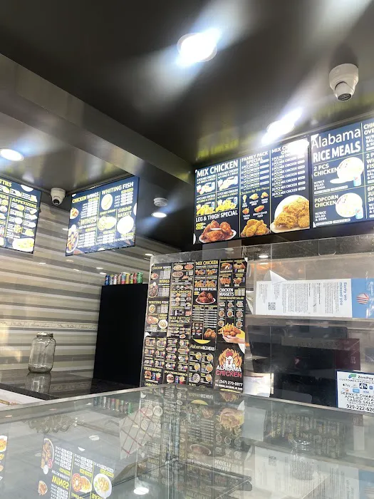 Alabama Chicken & Burger & Pizza Picture 9