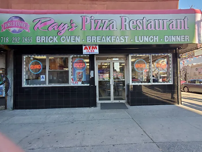 Ray Pizza & Grill Picture 10