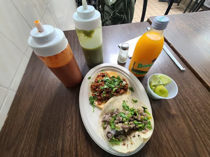 Jalisco Tacos Picture 1