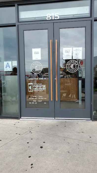 Chipotle Mexican Grill Picture 2