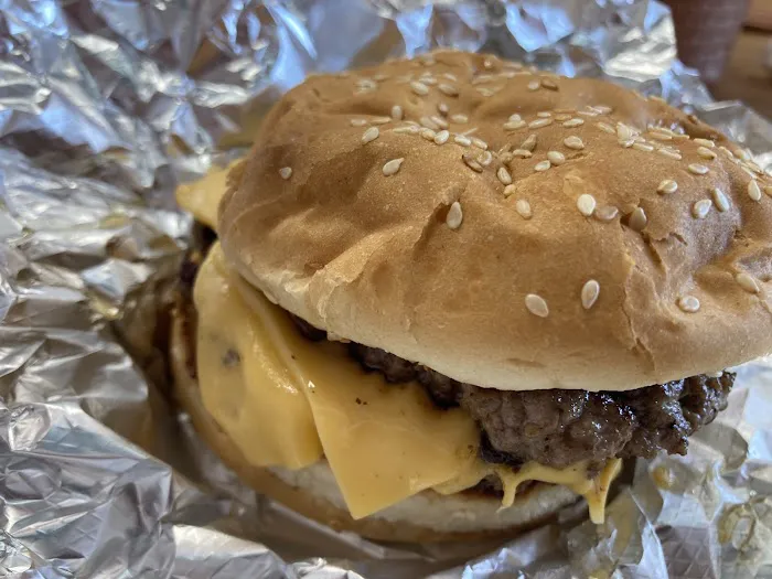 Five Guys Picture 4
