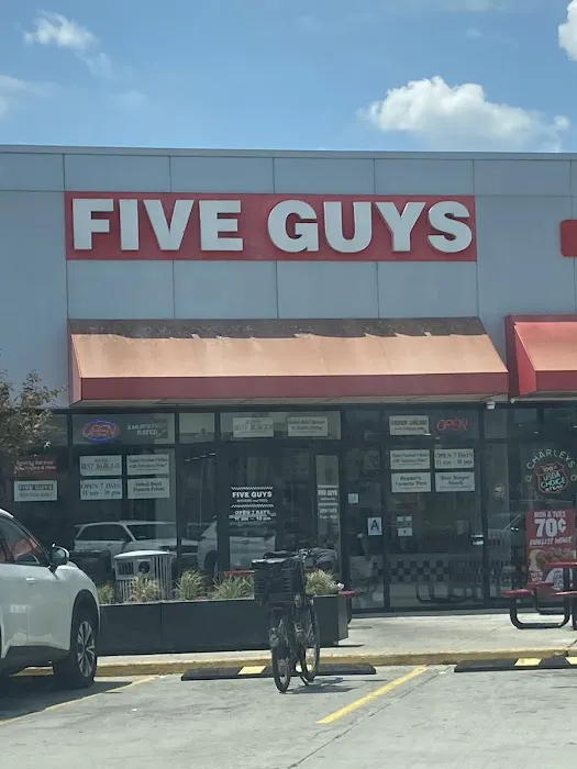 Five Guys Picture 2
