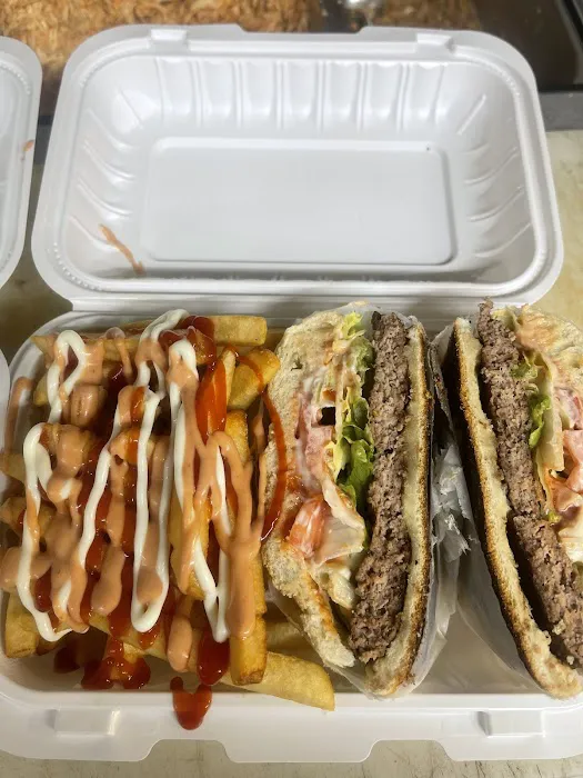 Elmotorita food truck Picture 1