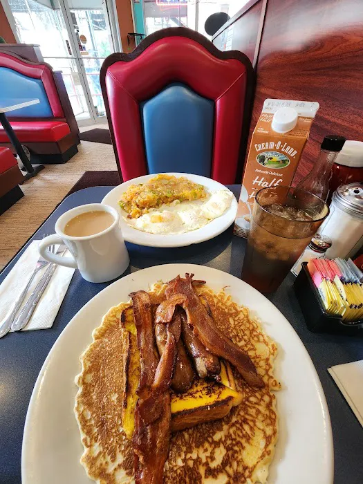 George's Diner Picture 3