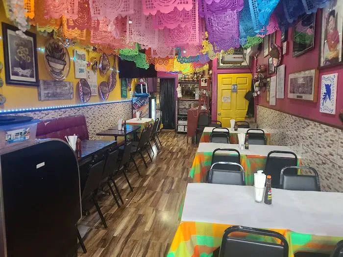 Taqueria Guerrero Picture 9