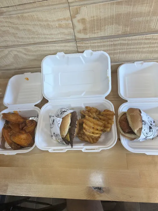 Mount Vernon House of Wings Picture 3