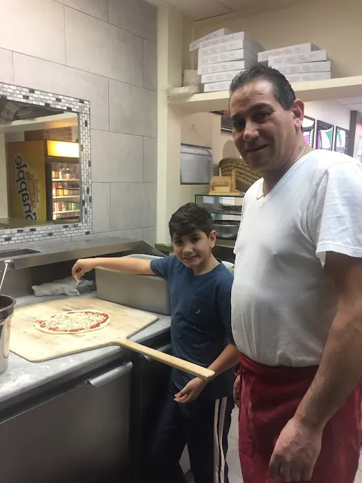 Anthony's Pizza Picture 4