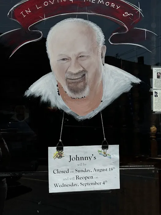 Johnny's Pizzeria Picture 7