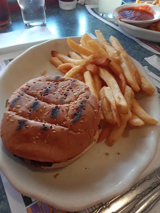 Raceway Diner Picture 8