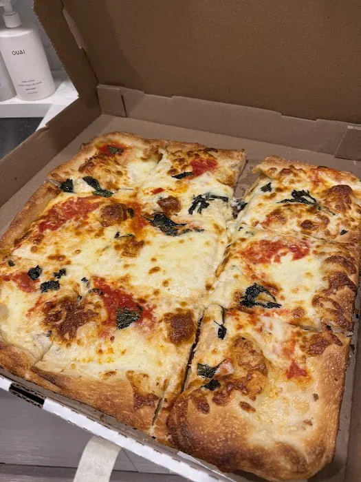 Bronx Slice Picture 5