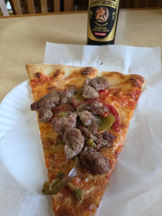 Louie & Ernie's Pizza Picture 7