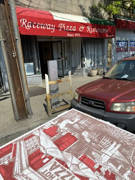 Raceway Pizza Picture 3